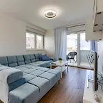 Moderan Kondominij + Terasa Zadar
