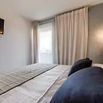 Moderan Kondominij + Terasa