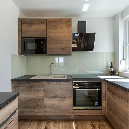 Apartment Moderan Kondominij + Terasa *