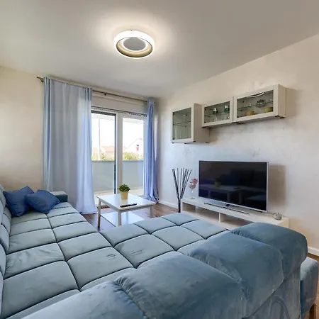 Lejlighed Moderan Kondominij + Terasa *